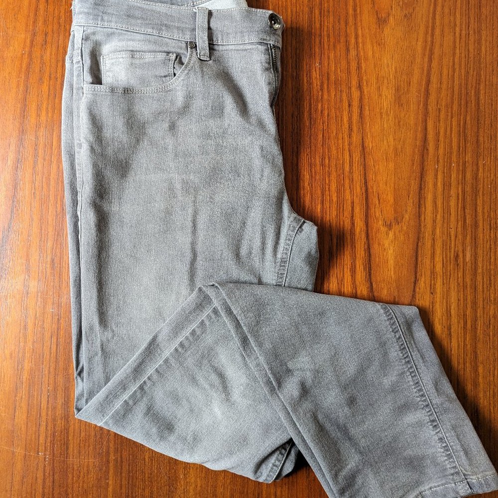 Perry Ellis Slim Fit Stretch Pants - Size 32x32